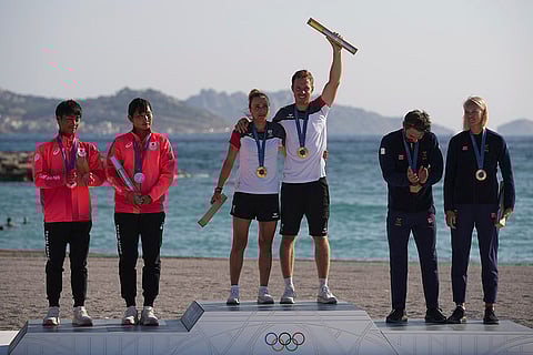 Sailing: Mixed dinghy medal ceremony